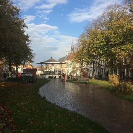 Slapen Bij Van-V Zierikzee Exterior photo